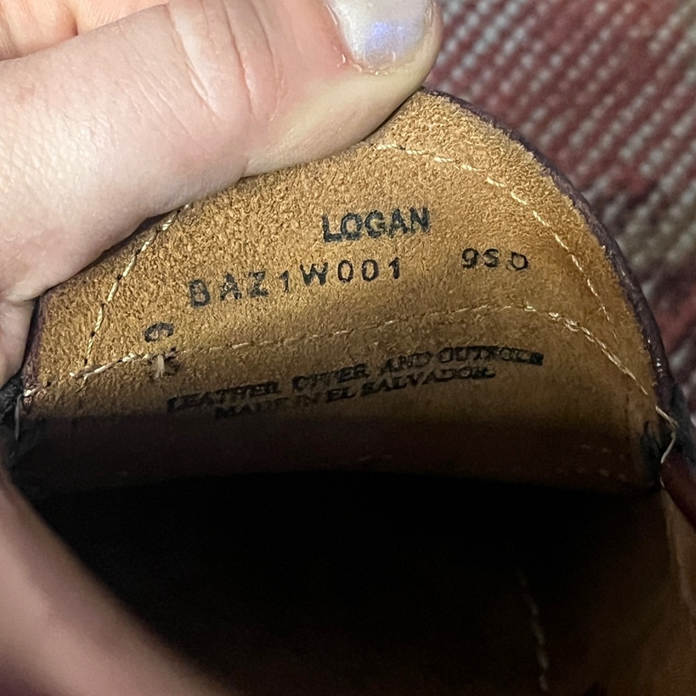 G.H. Bass Weejun’s Classic Penny Loafers in Wine - Picture 5 of 9